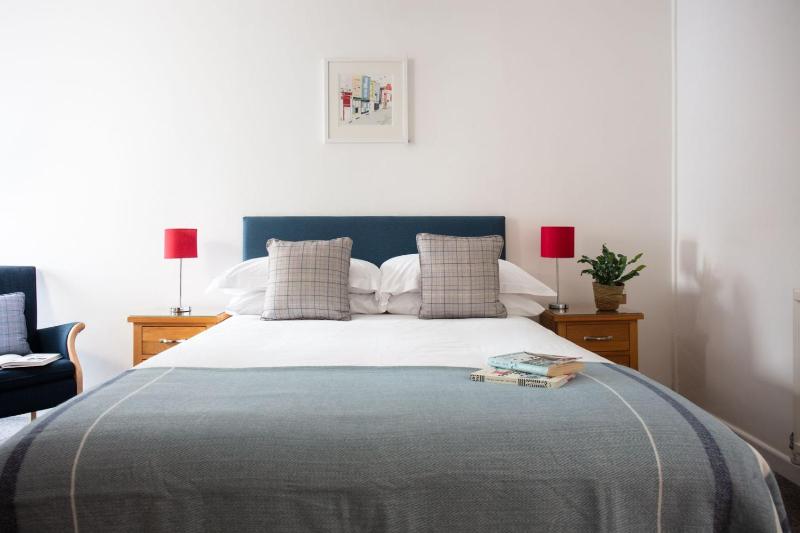 Double Room with Garden View image 1