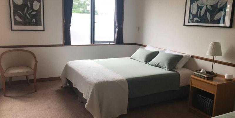 Refre Hotel - image 10