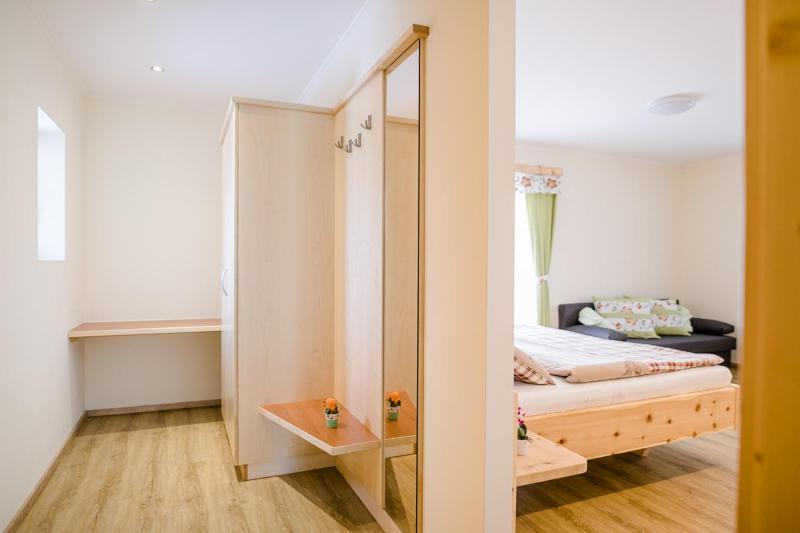 Deluxe Room image 4