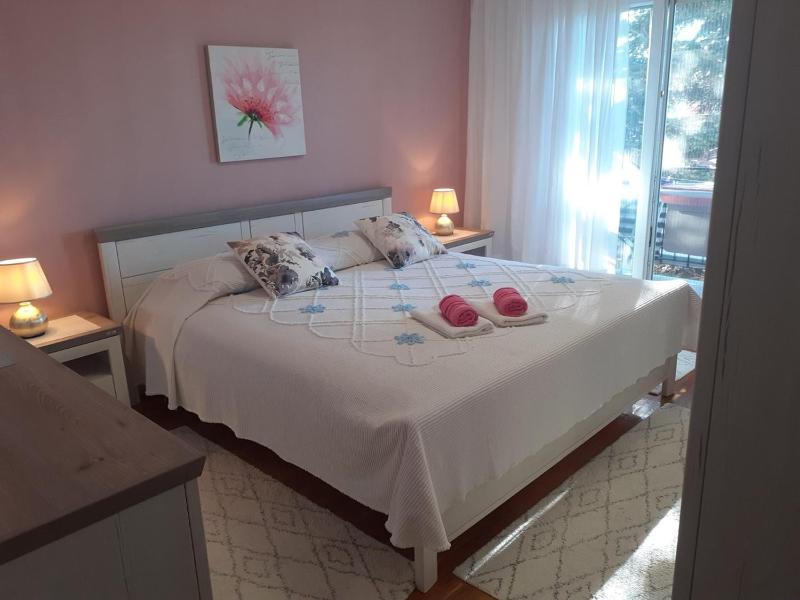 Apartment with Sea View image 3