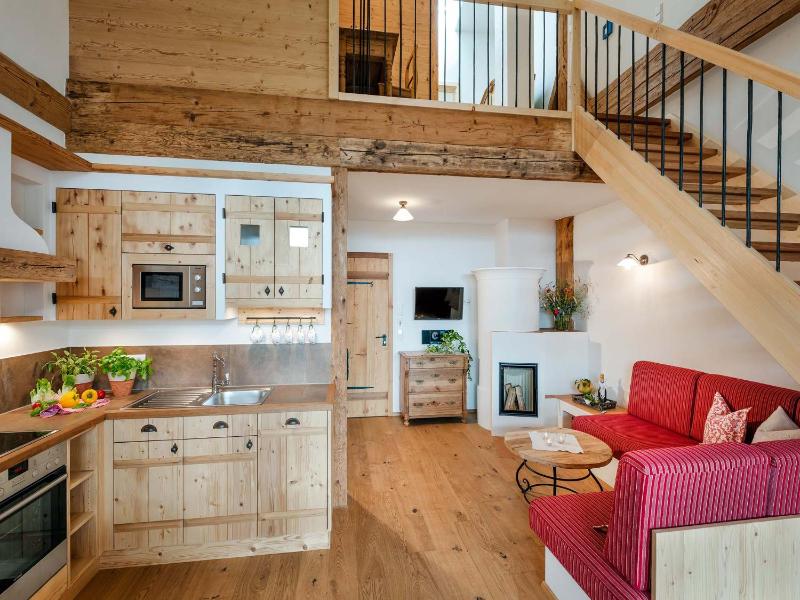 Two-Bedroom Apartment with Balcony image 1