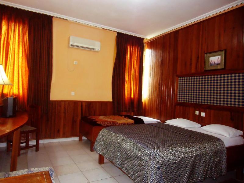 HOTEL SAFFANA - image 13