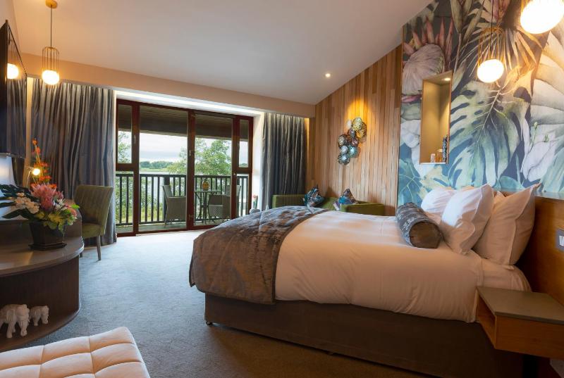 Suite with Balcony image 3