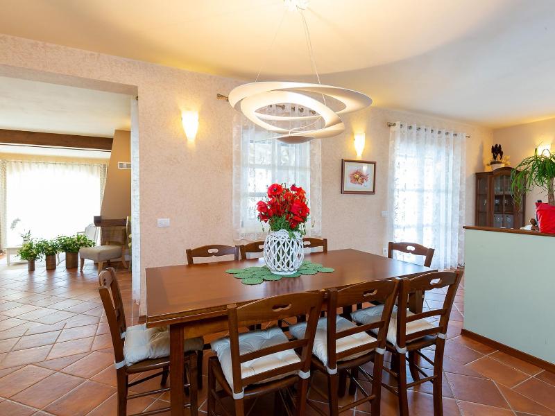 Villa Salvea with heated pool - image 29