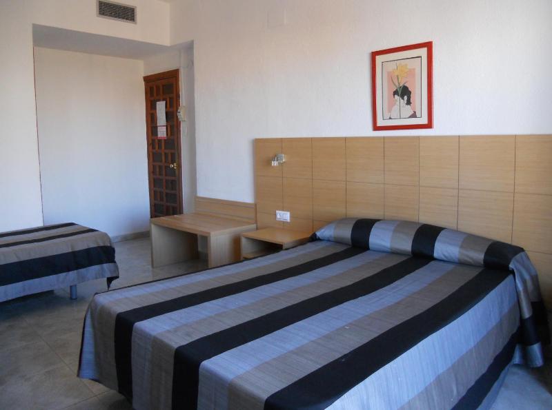Triple Room image 1