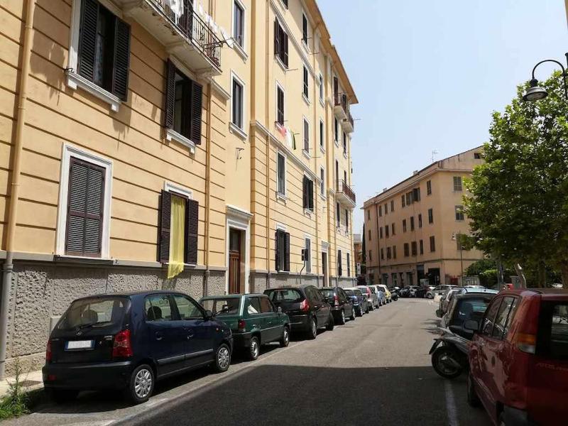 Deluxe Apartment image 2