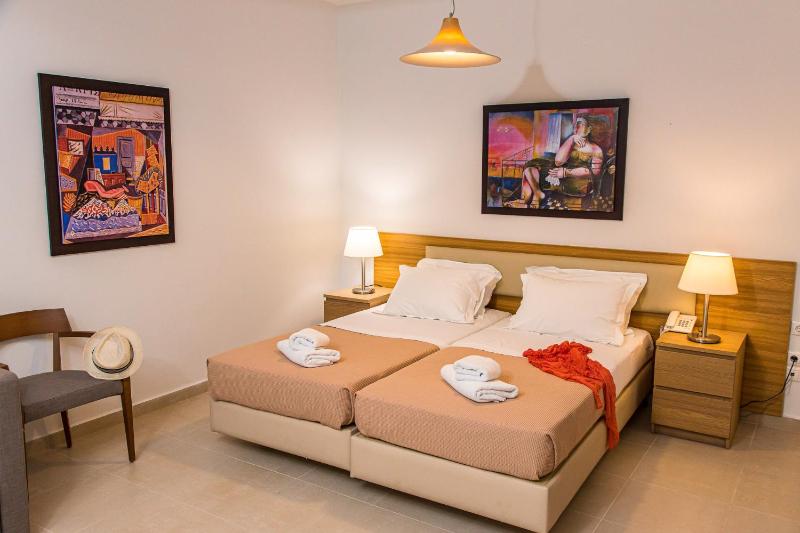 Villa Amphitrite (5-Bedrooms) Private Pool, Sea View image 3