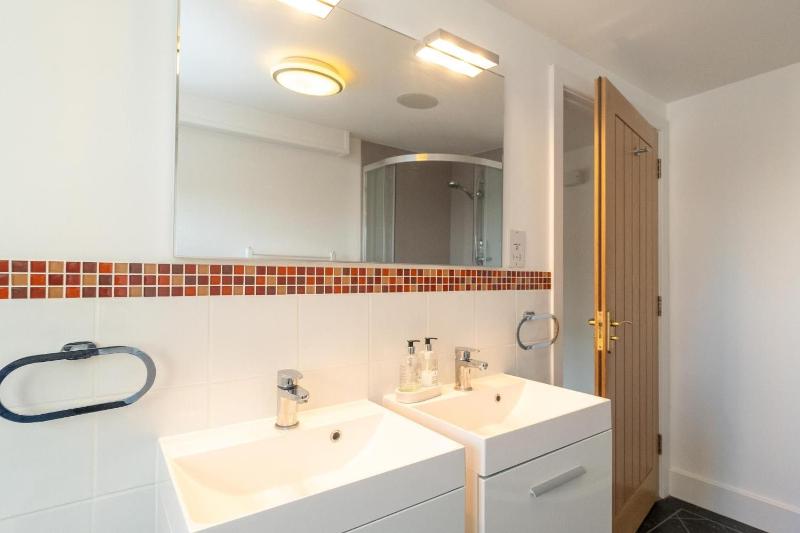 Gun Lodge - Aldeburgh Coastal Cottages - image 36