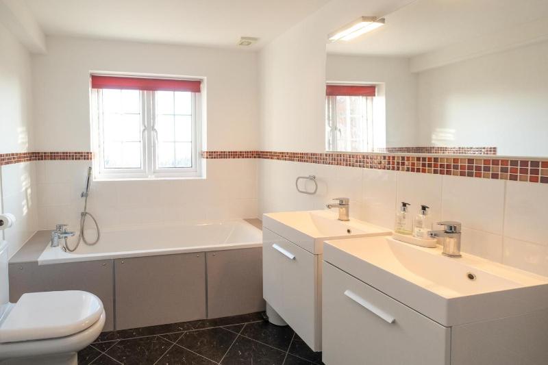 Gun Lodge - Aldeburgh Coastal Cottages - image 35