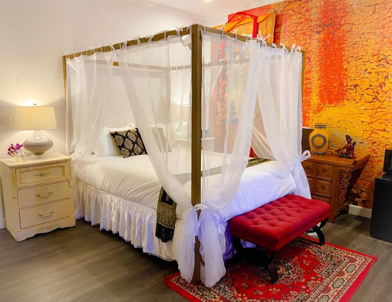 Junior Suite with Terrace image 3