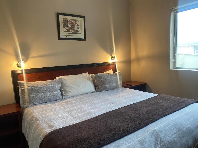 Bluewaters Hotel - image 3