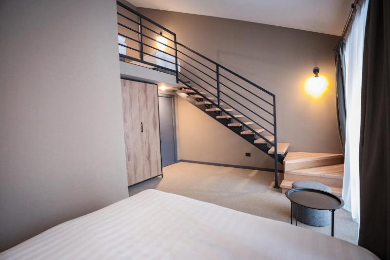 Deluxe Cottage image 3