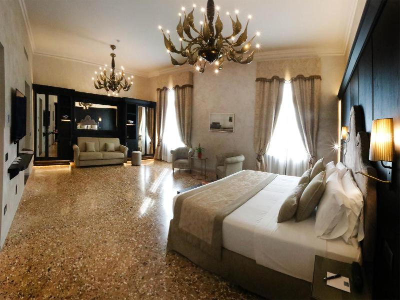 Hotel Aquarius Venice-Ascend Hotel Collection - image 5