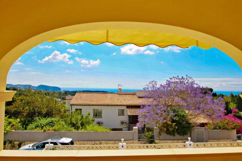 Sol Mar - sea view holiday home with private pool in Benissa - image 3