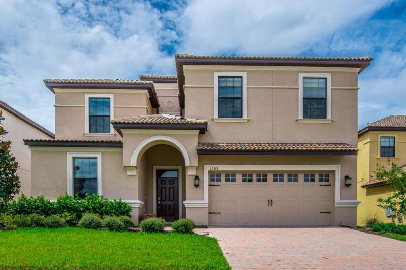 Ultimate Family Getaway Sleeps 26 Heated Pool & Entertainment - image 30