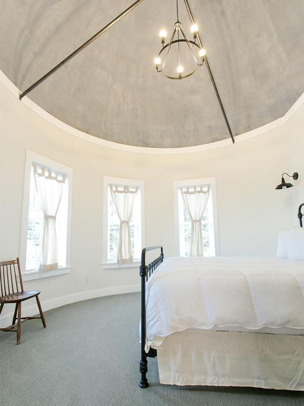 Two-Bedroom Suite image 4