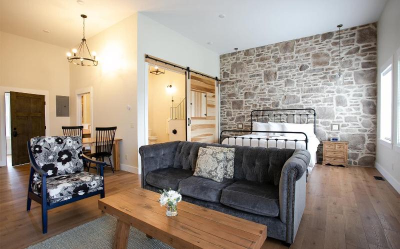 King Suite image 1