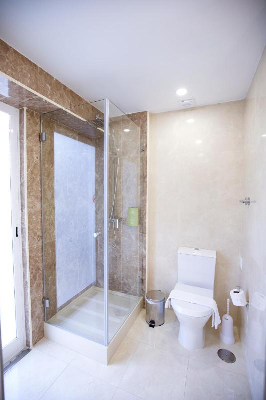 Superior Single Room image 3