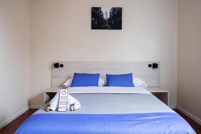 Double Room with Private External Bathroom image 3