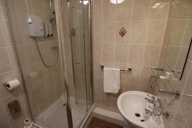Double Room image 2