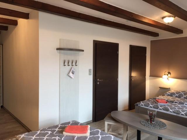 Quadruple Room image 3