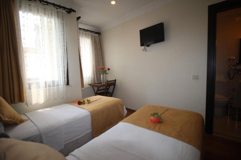 Sultans Hotel - image 8
