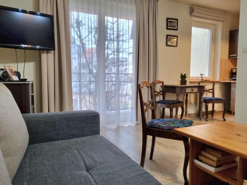 Apartament w Porcie Kołobrzeg - blisko plaży - molo - latarnia morska - image 2