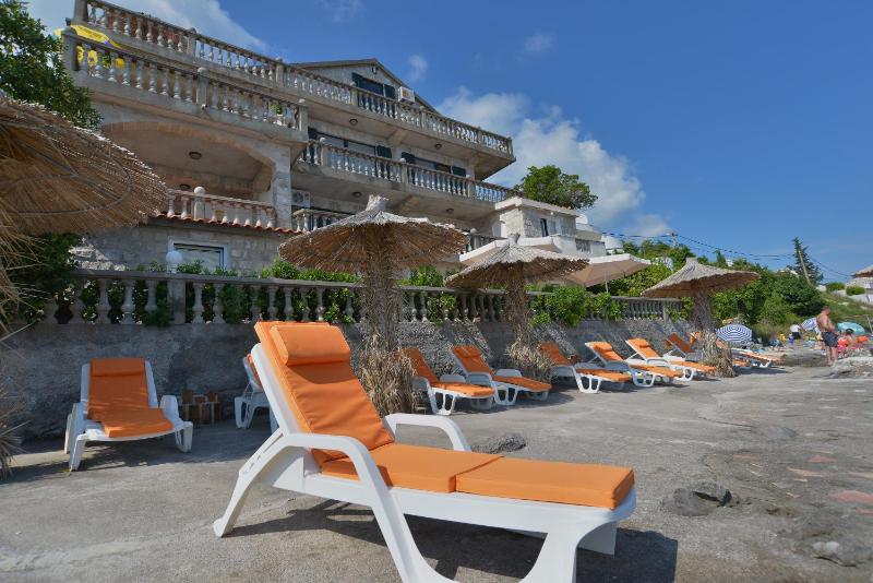 Superior Apartment with Balcony and Sea View image 3