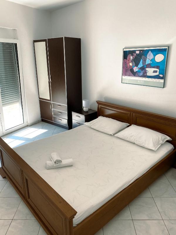 Apartment with Sea View image 4