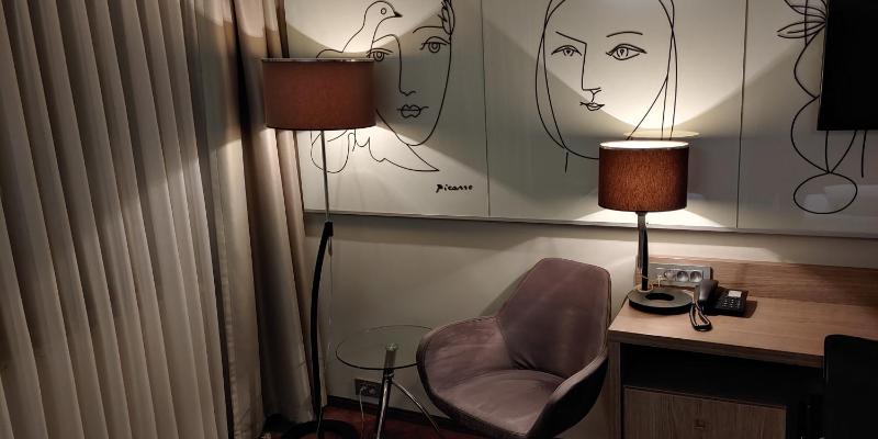 Superior Twin Room image 1