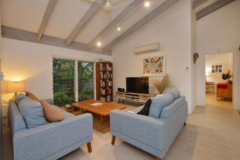 Pavilions in the Palms Heated Pool Short Path To Beach Five Bedrooms Sleeps 14 - image 22