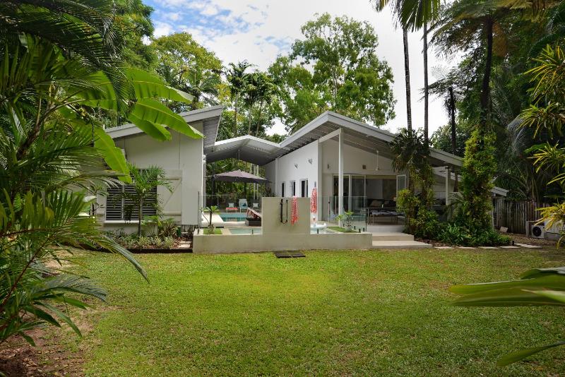 Pavilions in the Palms Heated Pool Short Path To Beach Five Bedrooms Sleeps 14 - image 26
