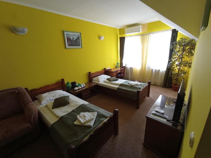 Superior Double Room image 3