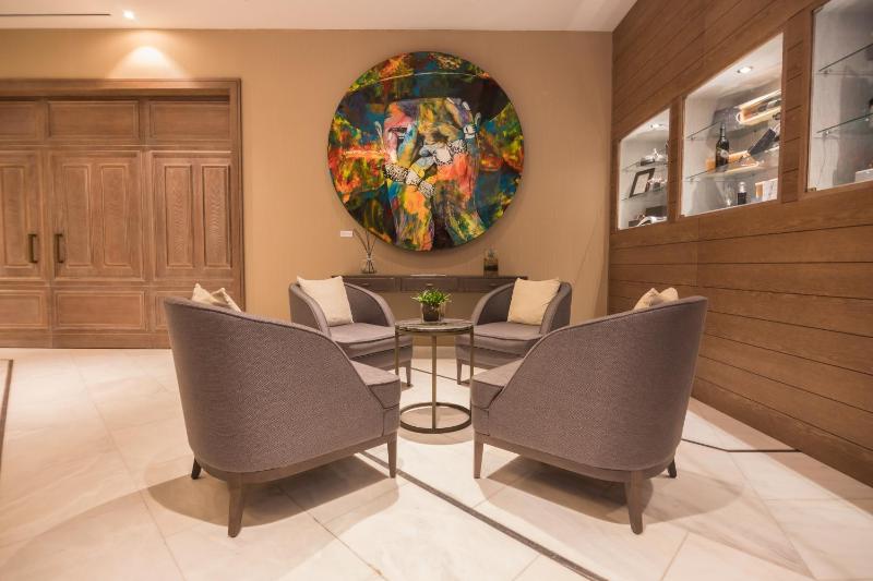 Crowne Plaza Porto By IHG - image 2