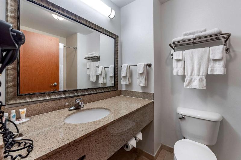 King Room - Non-Smoking image 1