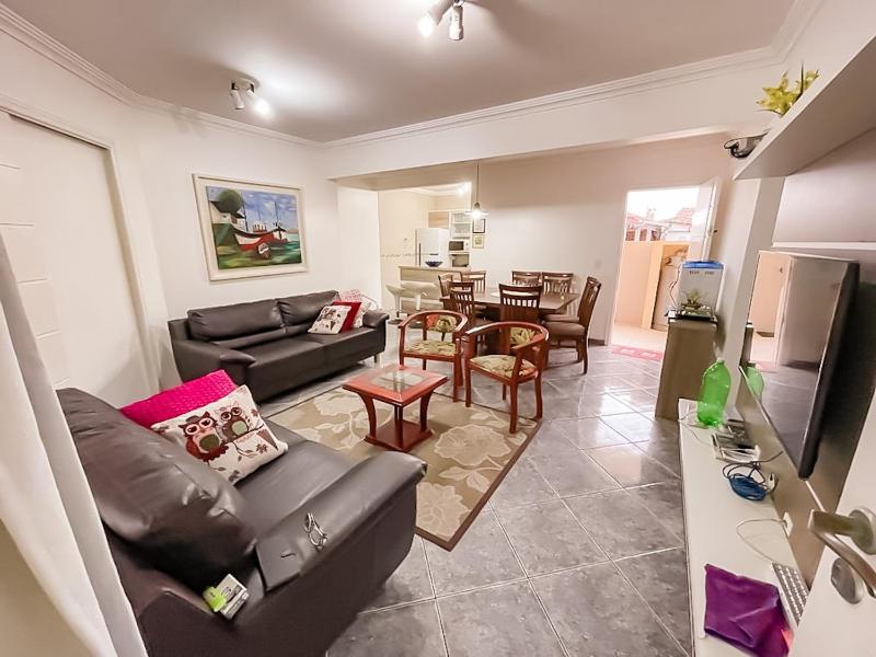 CASA PRAIA DA PINHEIRA - image 22