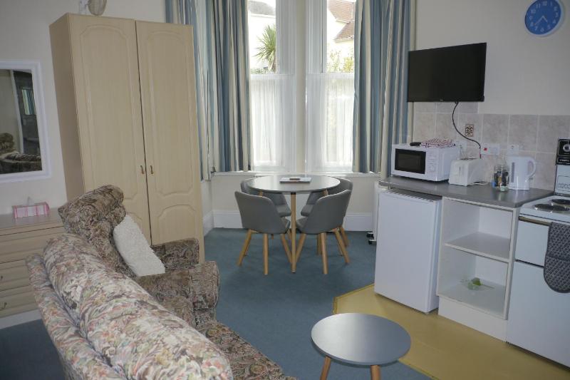 Family Studio image 1