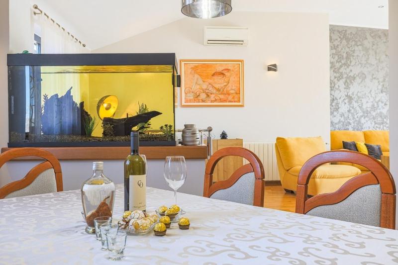 Villa Leona - managed by Travel Istria - image 11