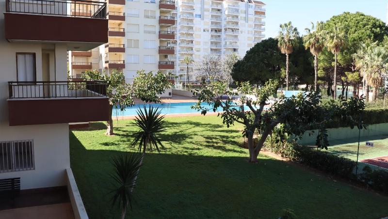 Moderno apartamento. La mejor urbanización Gandia. - image 18