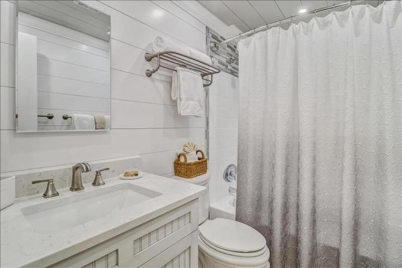 Holiday Home image 1