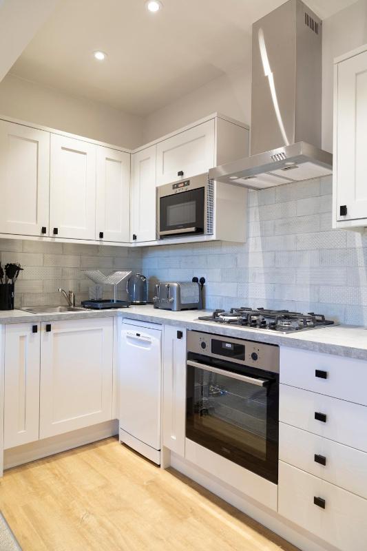 Three-Bedroom Apartment image 4