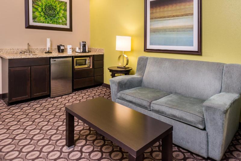Holiday Inn Express Rockport-Bay View By IHG - image 2