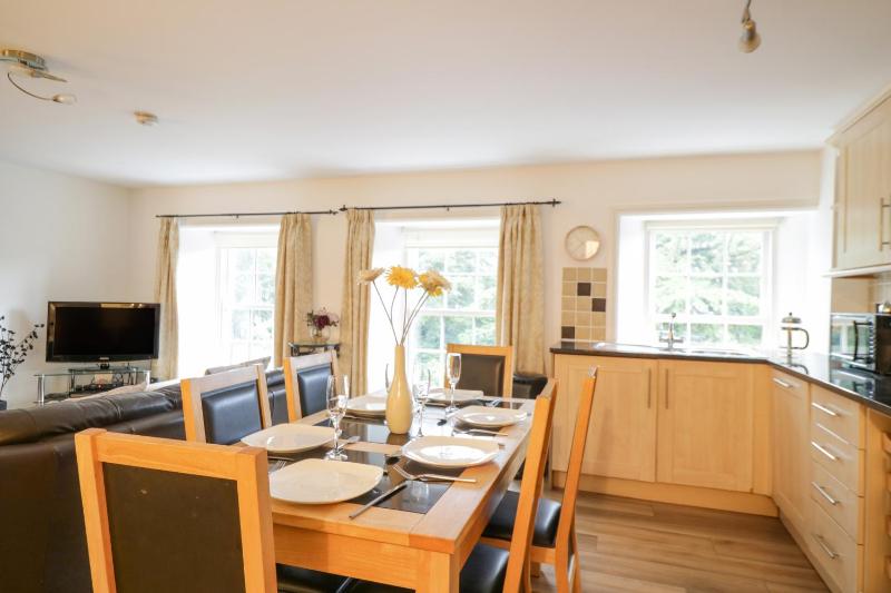 Derwentwater Apartment - image 9
