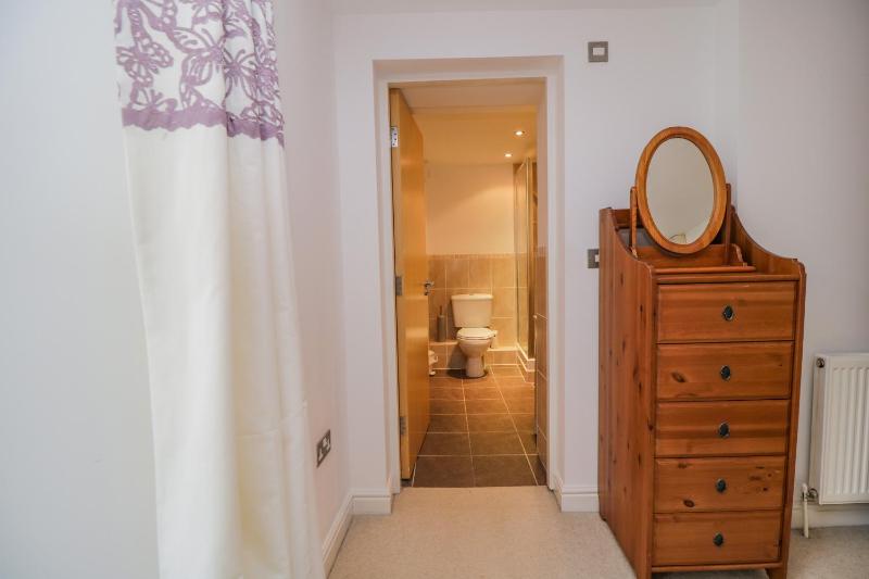 Derwentwater Apartment - image 8