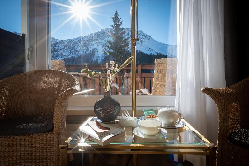 Double Room with Balcony image 3