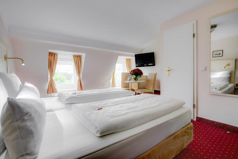 Classic Room image 2