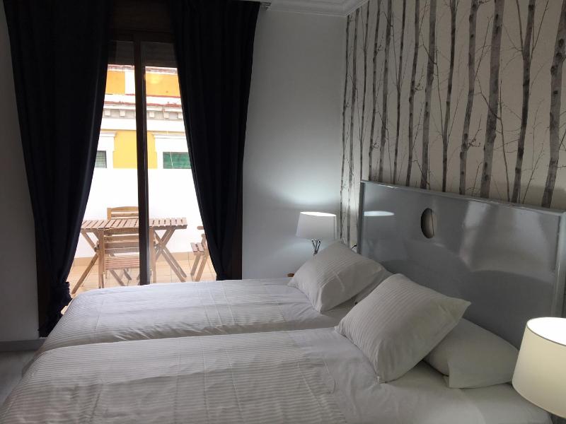 Correduria Premium Apartments - image 12