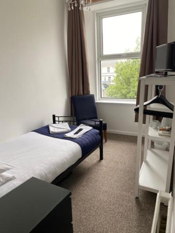Nethway Hotel - image 23