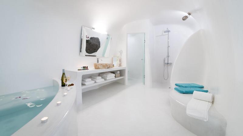 Maregio Suites - image 42