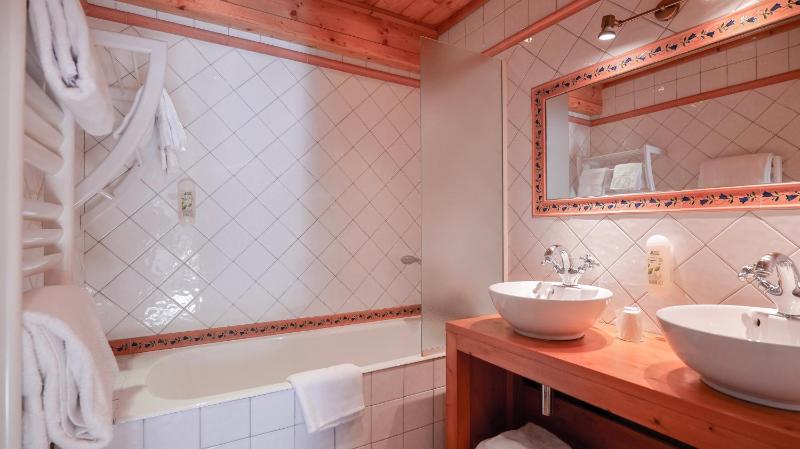Hôtel des 2 Gares - image 49